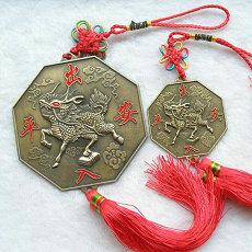 属相为蛇的和属相为兔生肖爱情婚姻(属相为蛇的和属相为兔合不合)